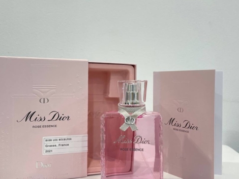 miss_dior_rose_essence_edt_100_1667652728_5b0147e6